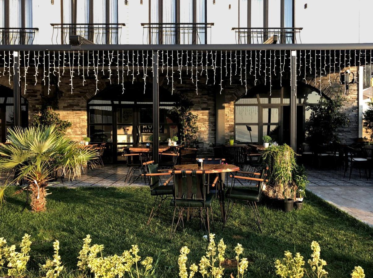 8 Rooms Hotel Gelibolu Bagian luar foto