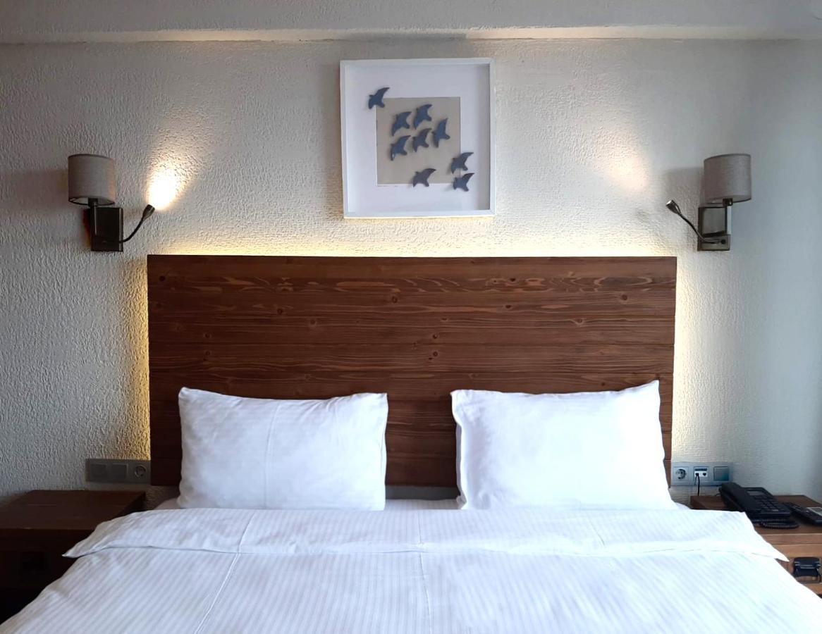 8 Rooms Hotel Gelibolu Bagian luar foto
